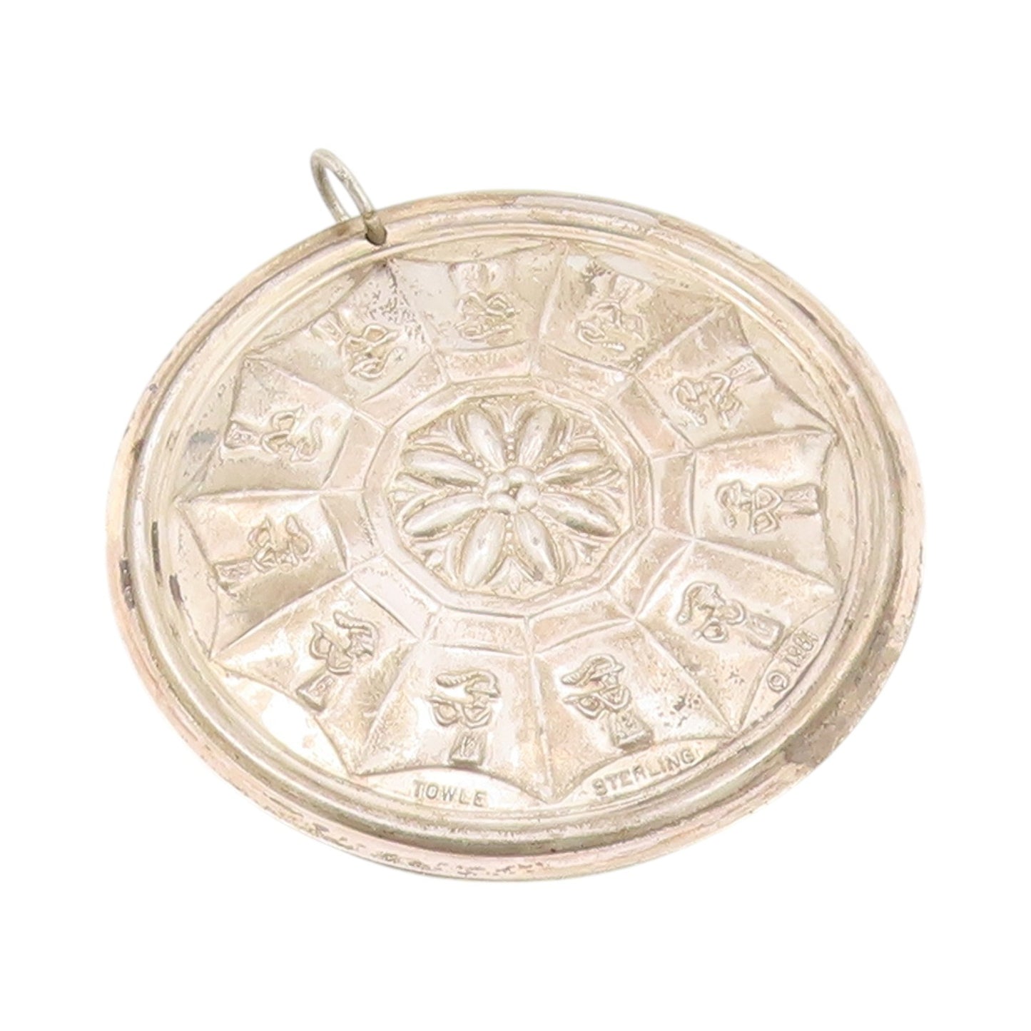 925 Sterling Silver Vintage Pendant TOWLE Eleven Pipers Piping Carved  PT24251