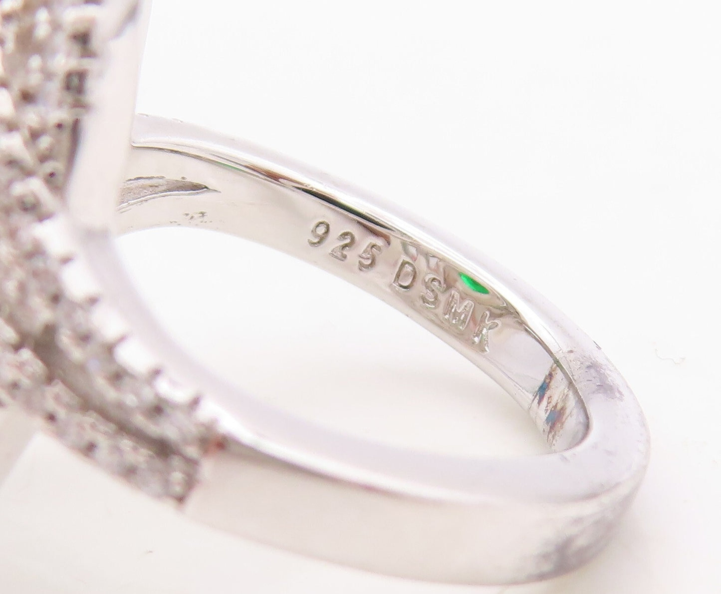925 Sterling Silver Vintage Ring Oval Cut Green Halo White CZ   Sz 7.5  RG30436