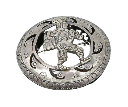 925 Sterling Silver  Vintage Shiny Chiseled Walking Man Brooch Pin  BP8453