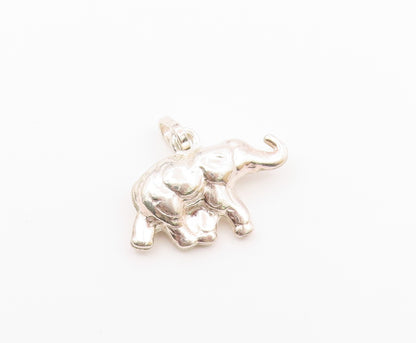 925 Sterling Silver  Vintage Petite Shiny Elephant Hollow Pendant  PT17505