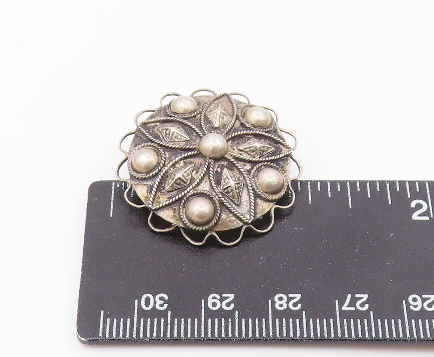 925 Sterling Silver  Vintage Wavy Edge Beaded Floral Brooch Pin  BP9619