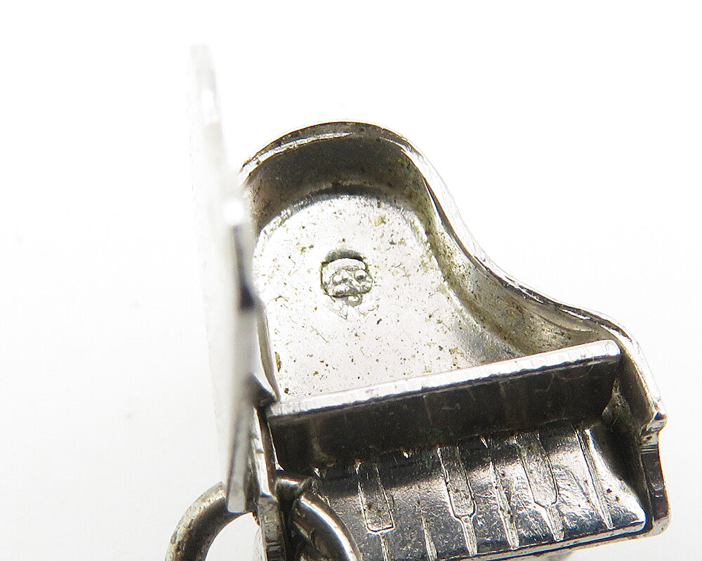 925 Sterling Silver  Vintage Shiny Petite Grand Piano Pendant (OPENS)  PT8439