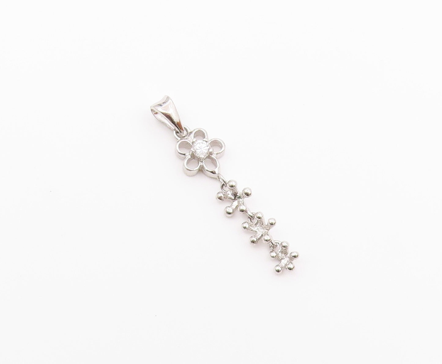 925 Sterling Silver  White Cubic Zirconia Floral Pebbled Drop Pendant  PT1516