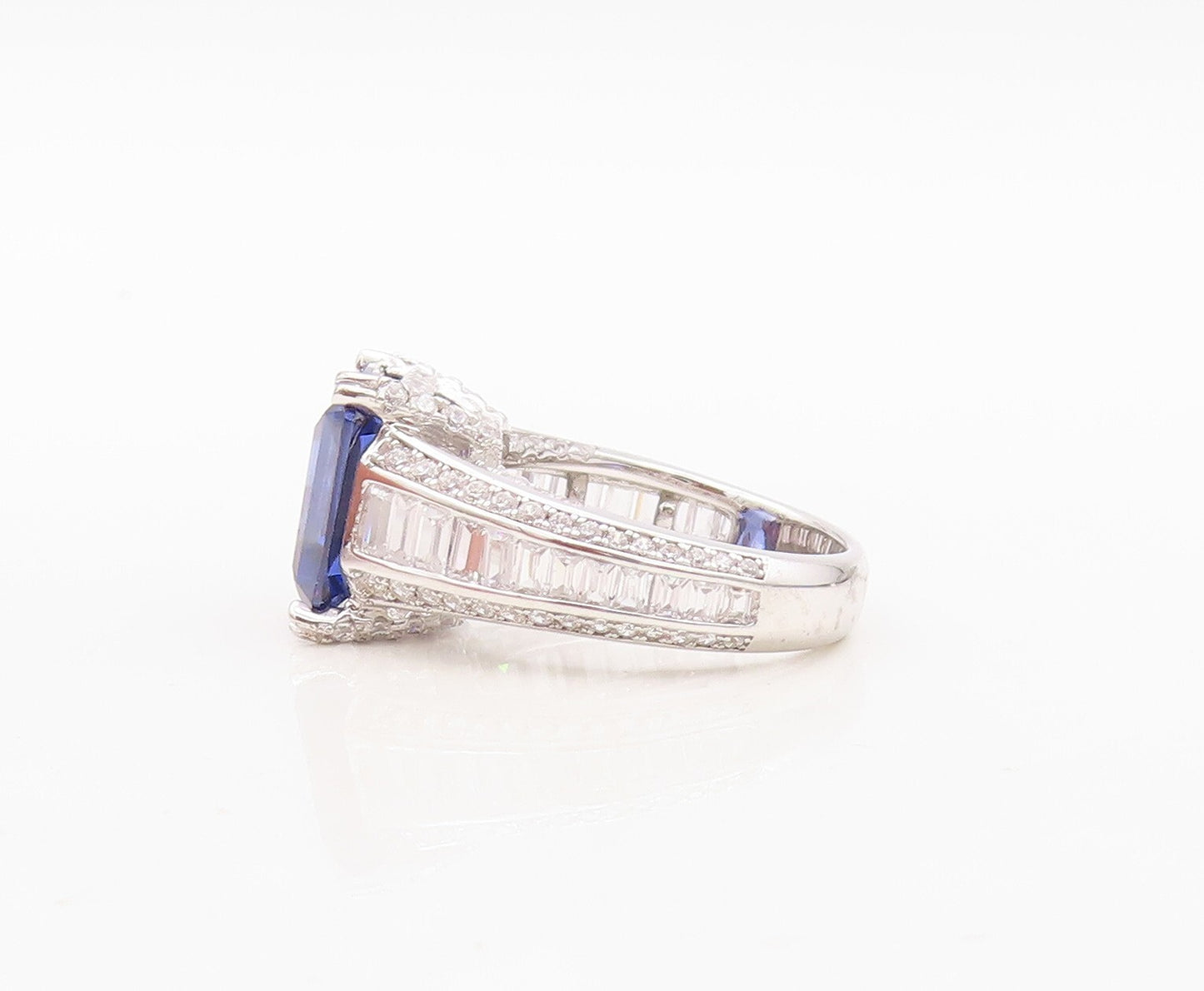 925 Sterling Silver Vintage Ring Designer Rectangle Sapphire CZ  Sz 7  RG30348