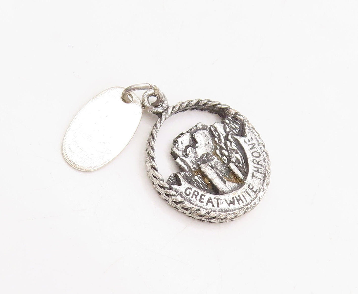 925 Sterling Silver Vintage Pendant Dark Tone Great White Throne Cutout PT23859