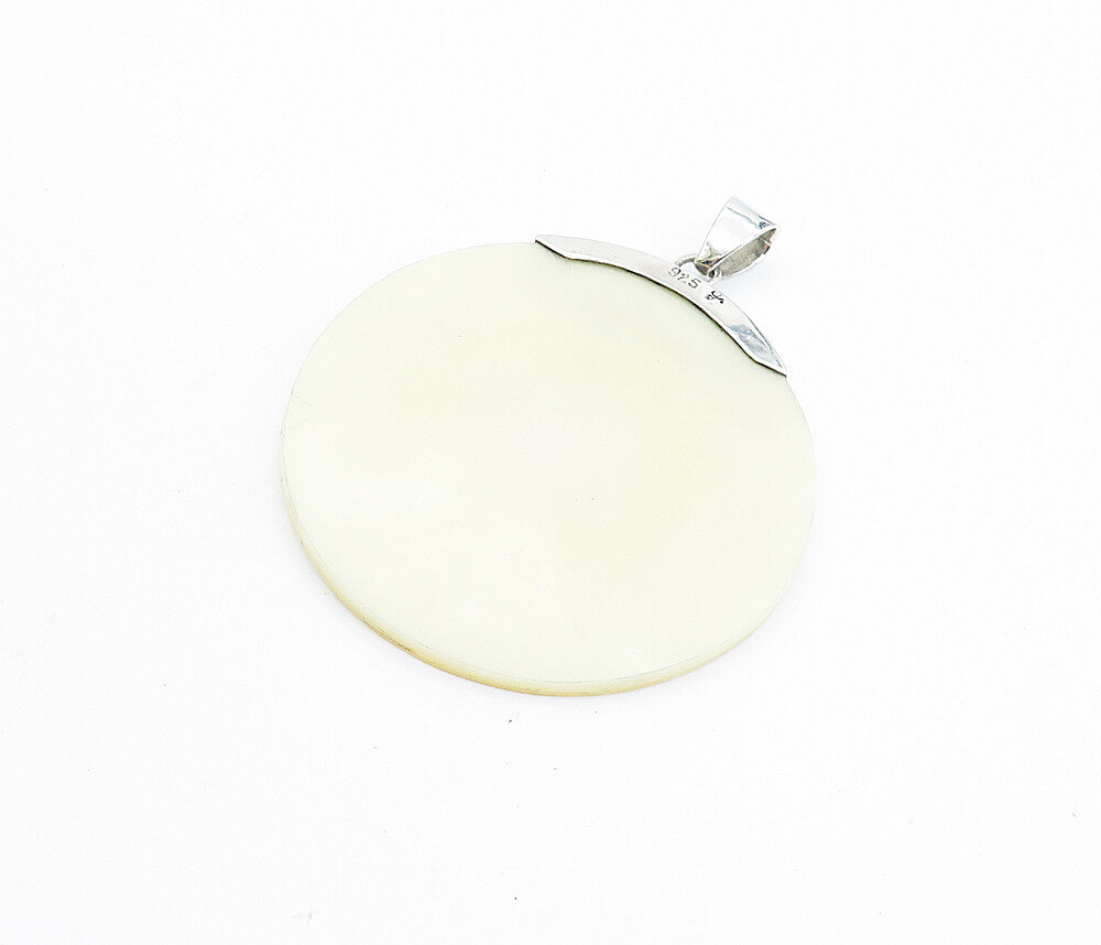 925 Sterling Silver  Mother Of Pearl Brick Layer Round Swirl Pendant  PT5893