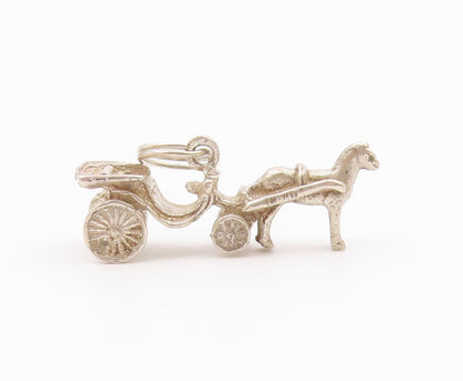 925 Sterling Silver  Vintage Old Fashioned Horse & Carriage Pendant  PT19109
