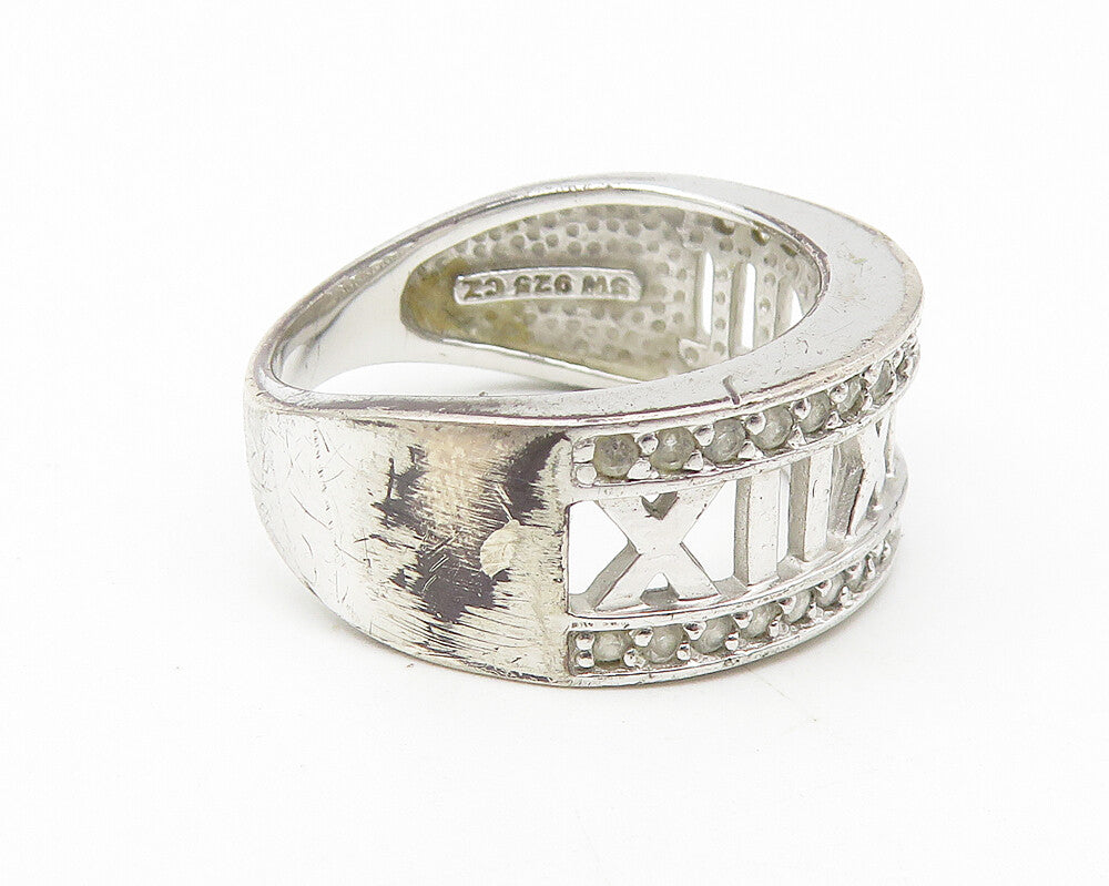 925 Sterling Silver  Vintage Topaz Roman Numerals Band Ring Sz 6  RG11128