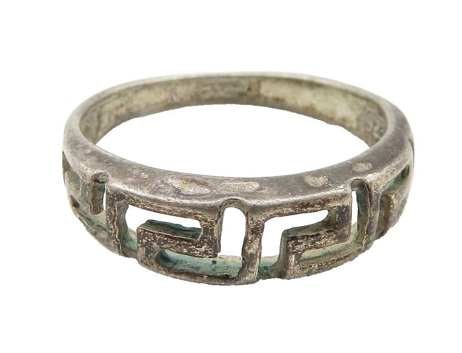 925 Sterling Silver   Vintage Dark Tone Greek Key Band Ring Sz 6.5  RG11636
