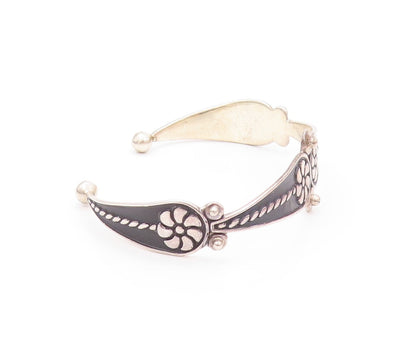 925 Sterling Silver Vintage Bracelet Designer Floral Carved Cuff  BT11139