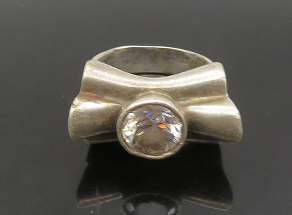 925 Sterling Silver  Vintage Cubic Zirconia Bow Motif Band Ring Sz 8  RG23619