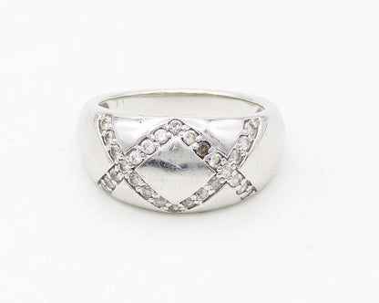 925 Sterling Silver  Shiny White Topaz X Detail Tapered Band Ring Sz 7 RG17104