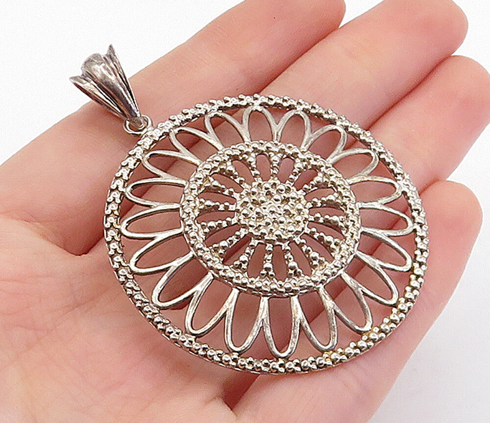 925 Sterling Silver  Vintage Shiny Open Flower Design Round Pendant  PT4522