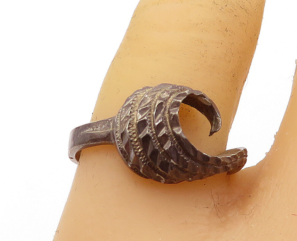 925 Sterling Silver  Vintage Dark Tone Etched Swirl Band Ring Sz 8  RG4703