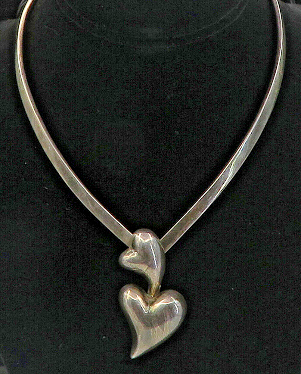 LOS BALLESTEROS 925 Silver  Vintage Oxidized Love Heart Collar Necklace NE1630