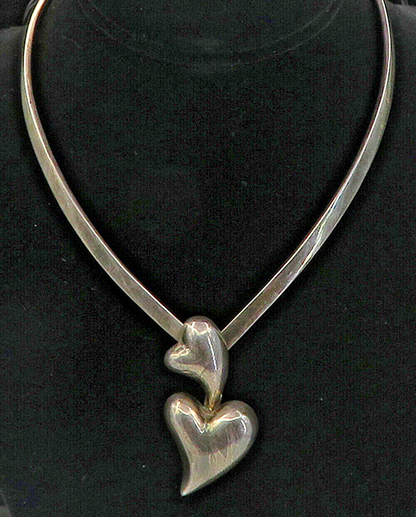 LOS BALLESTEROS 925 Silver  Vintage Oxidized Love Heart Collar Necklace NE1630