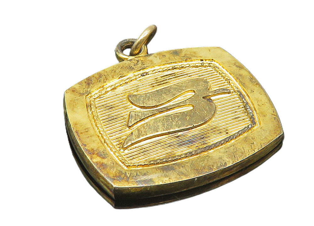 925 Sterling Silver  Vintage Embossed Detail Gold Plated Drop Pendant  PT8453