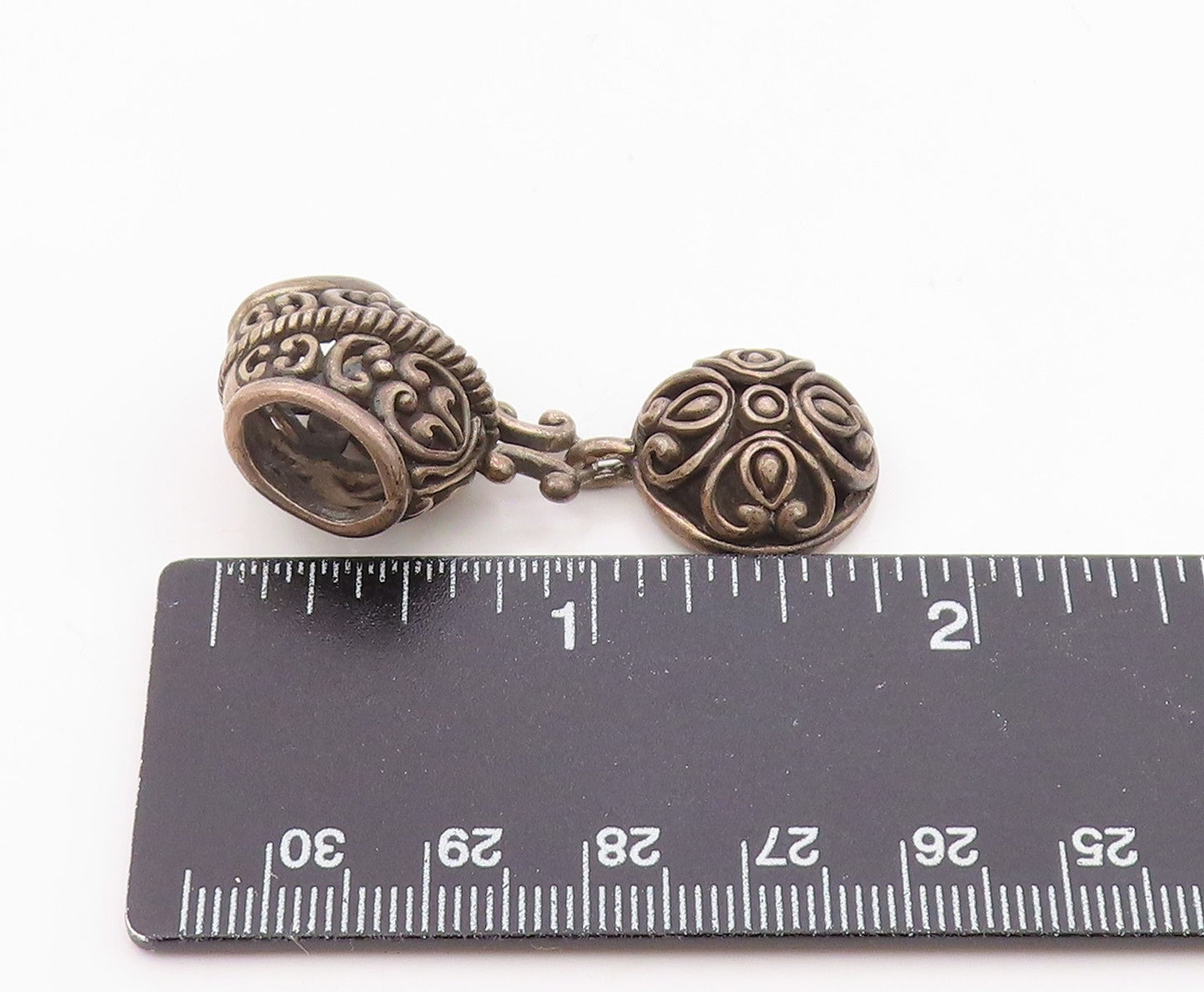 925 Sterling Silver  Vintage Dark Tone Pretzel Swirl Floral Pendant  PT19797
