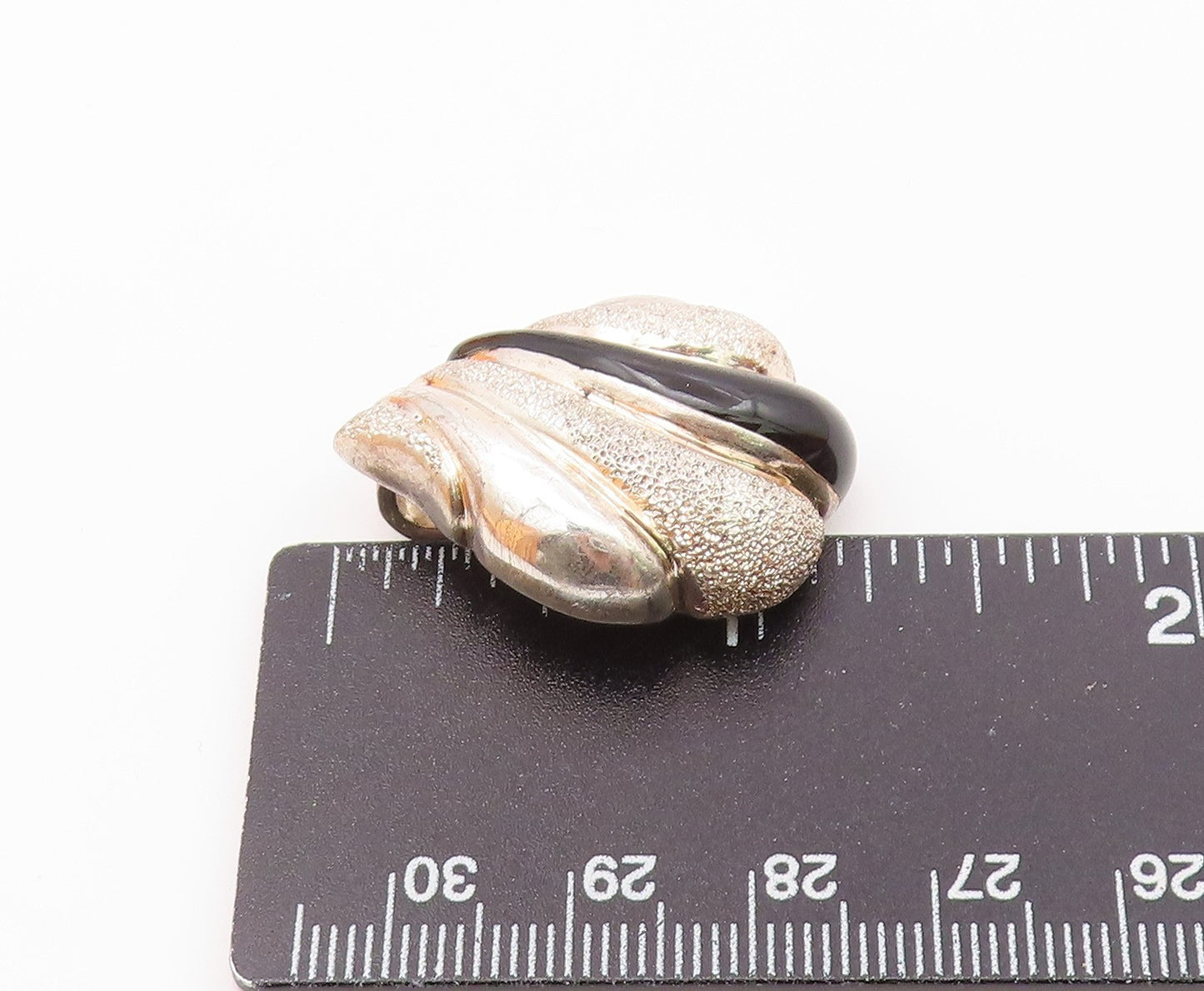925 Sterling Silver  Vintage Black Onyx Hollow Fluted Shiny Pendant  PT16948