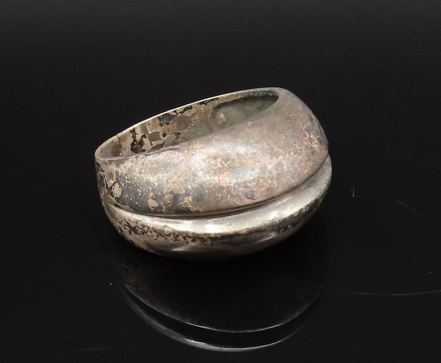 925 Sterling Silver  Vintage Minimalist Spilt Dome Ring Sz 7.5  RG26024