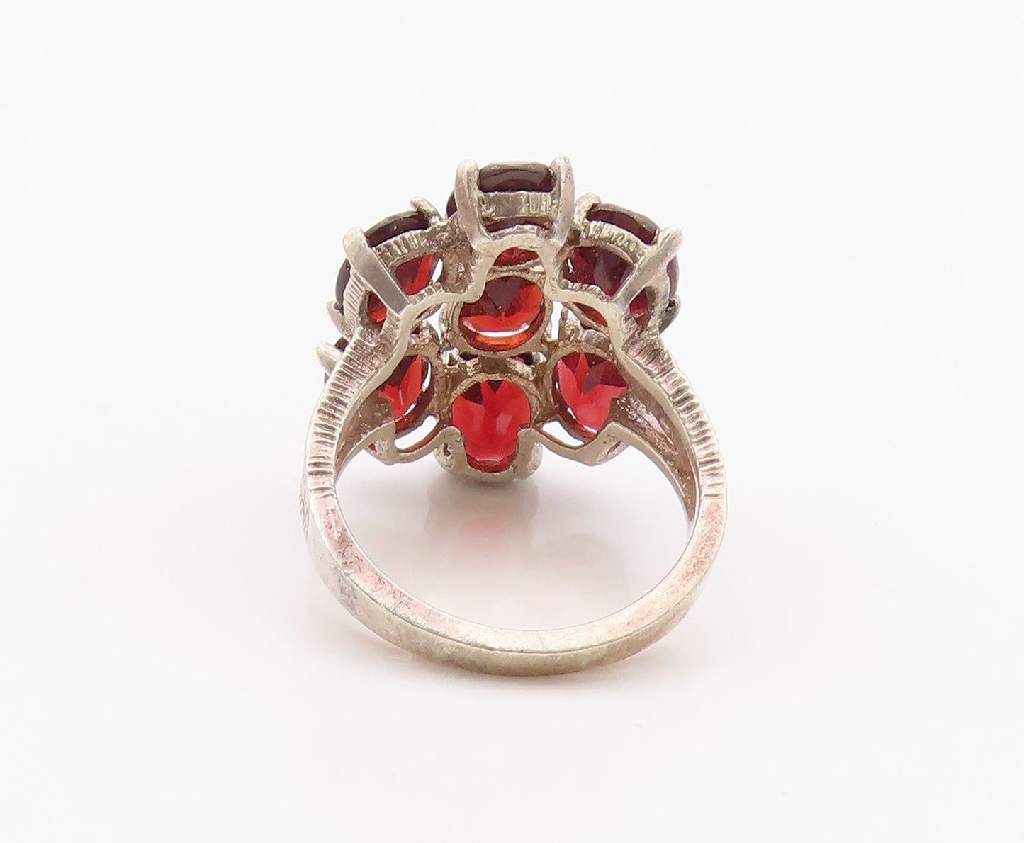925 Sterling Silver Vintage Ring Elegant Garnet Floral Cluster  Sz 7  RG36352