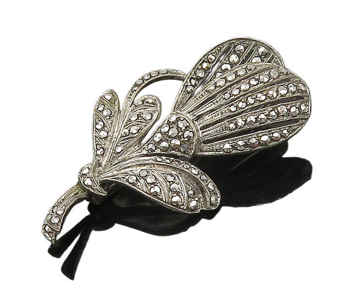 925 Sterling Silver  Vintage Sparkling Tied Flower Motif Brooch Pin  BP6835