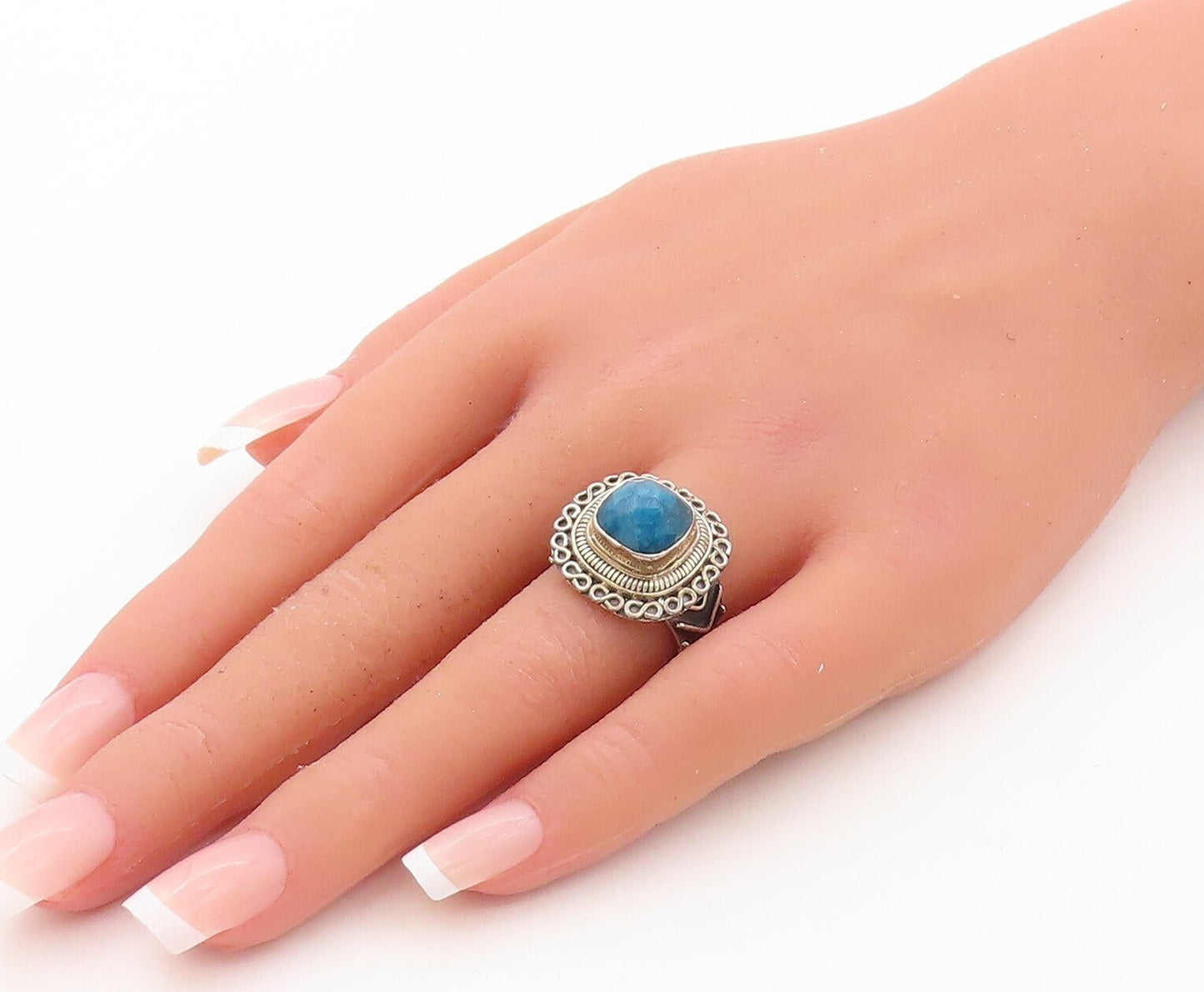 925 Sterling Silver Vintage Ring Swirly Carved Square Cut Gemstone  Sz 7 RG30598