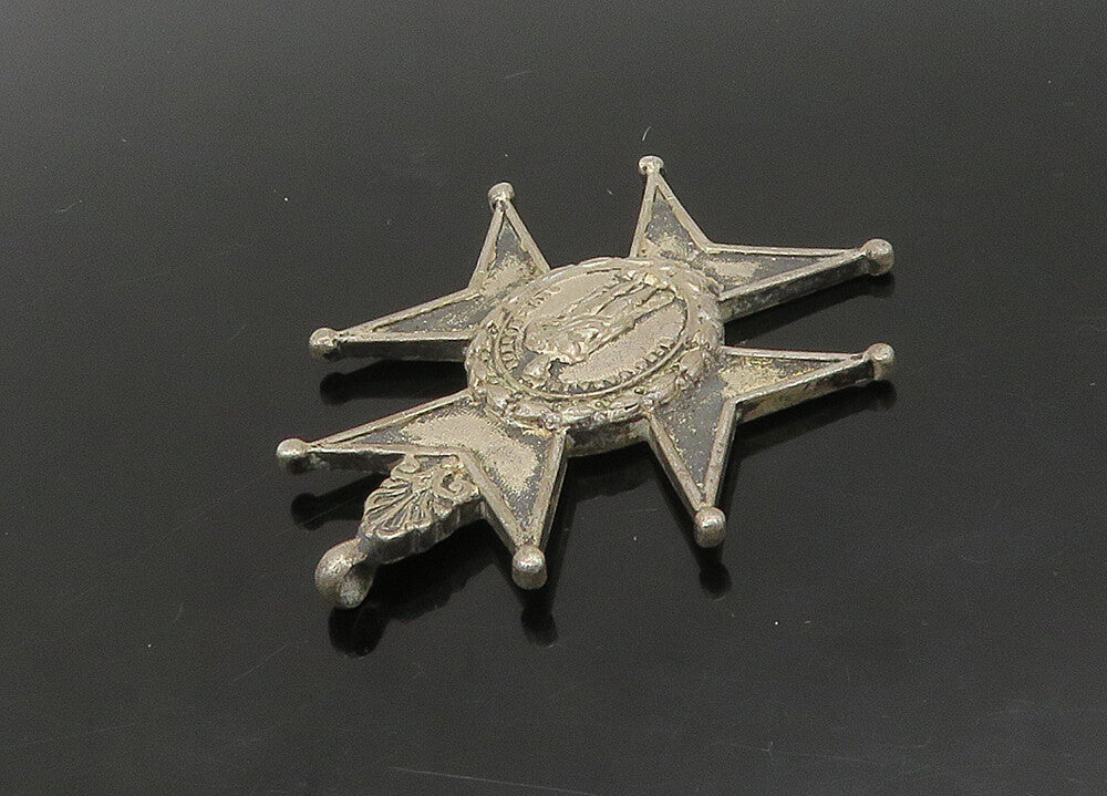 925 Sterling Silver  Vintage Oxidized Statue Detail Pendant  PT18800