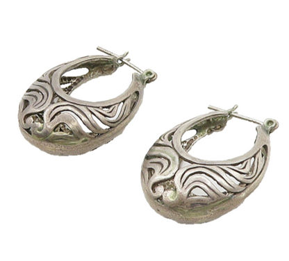 925 Sterling Silver  Vintage Dark Tone Cutout Swirl Hoop Earrings  EG9646