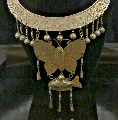 Solid Silver Vintage Antique Large Butterfly Swirl Collar Necklace  NE3082