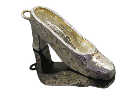 925 Sterling Silver  Vintage Shiny Etched High Heel Shoe Motif Pendant  PT8604