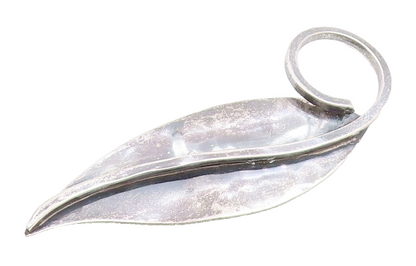 925 Sterling Silver  Vintage Dark Tone Single Leaf Motif Brooch Pin  BP3696