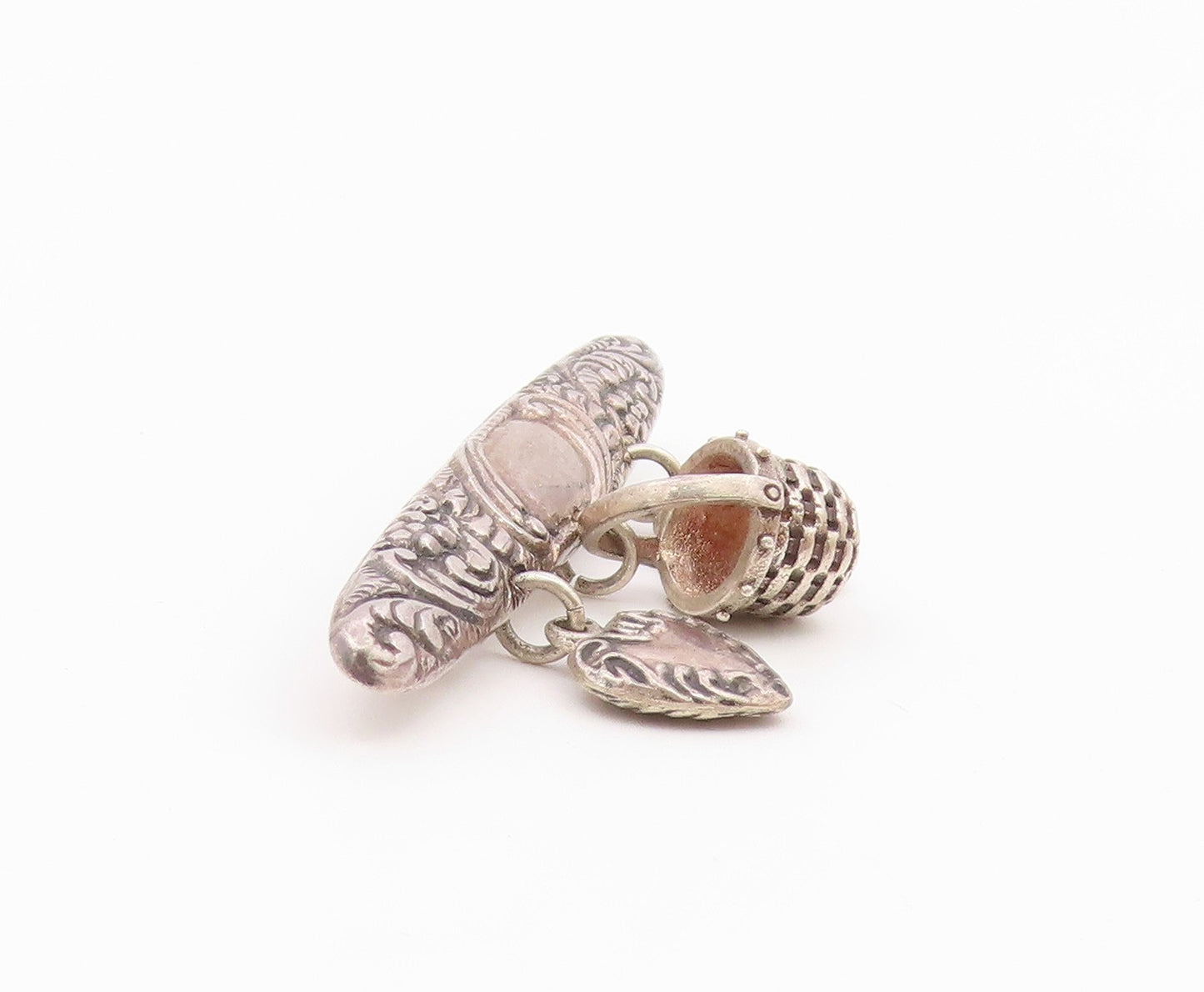 925 Sterling Silver  Vintage Love Hearts & Basket Charmed Brooch Pin  BP8528