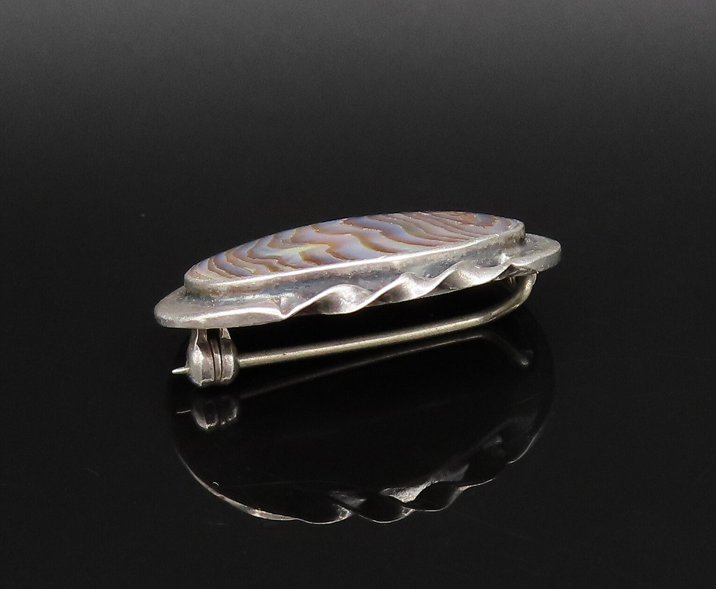 925 Sterling Silver  Vintage Twisted Edge Oval Abalone Brooch Pin  BP9846