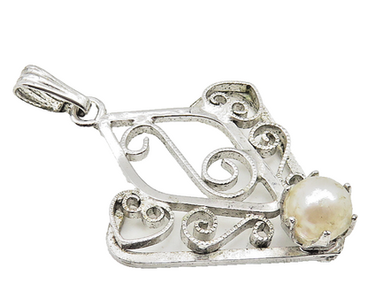 925 Sterling Silver  Shiny Petite Pearl Open Swirl Design Pendant  PT8295