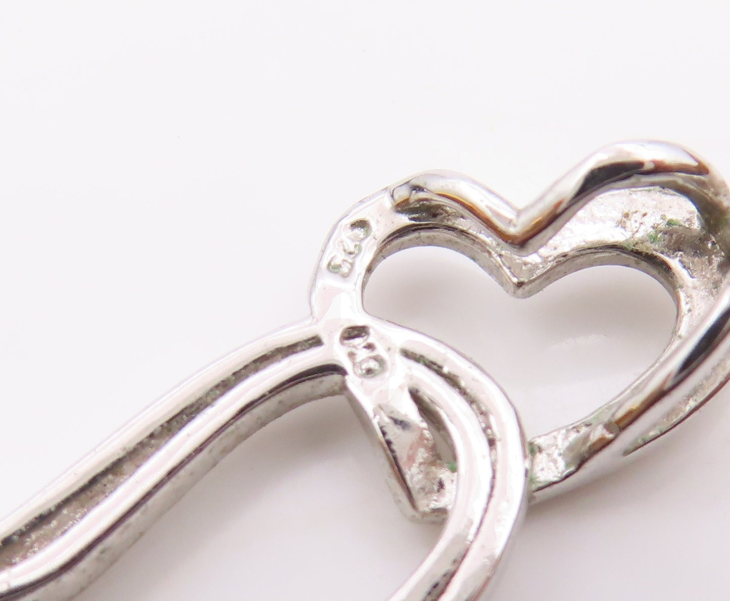 925 Sterling Silver  Genuine Diamonds Open Love Hearts Drop Pendant  PT7922
