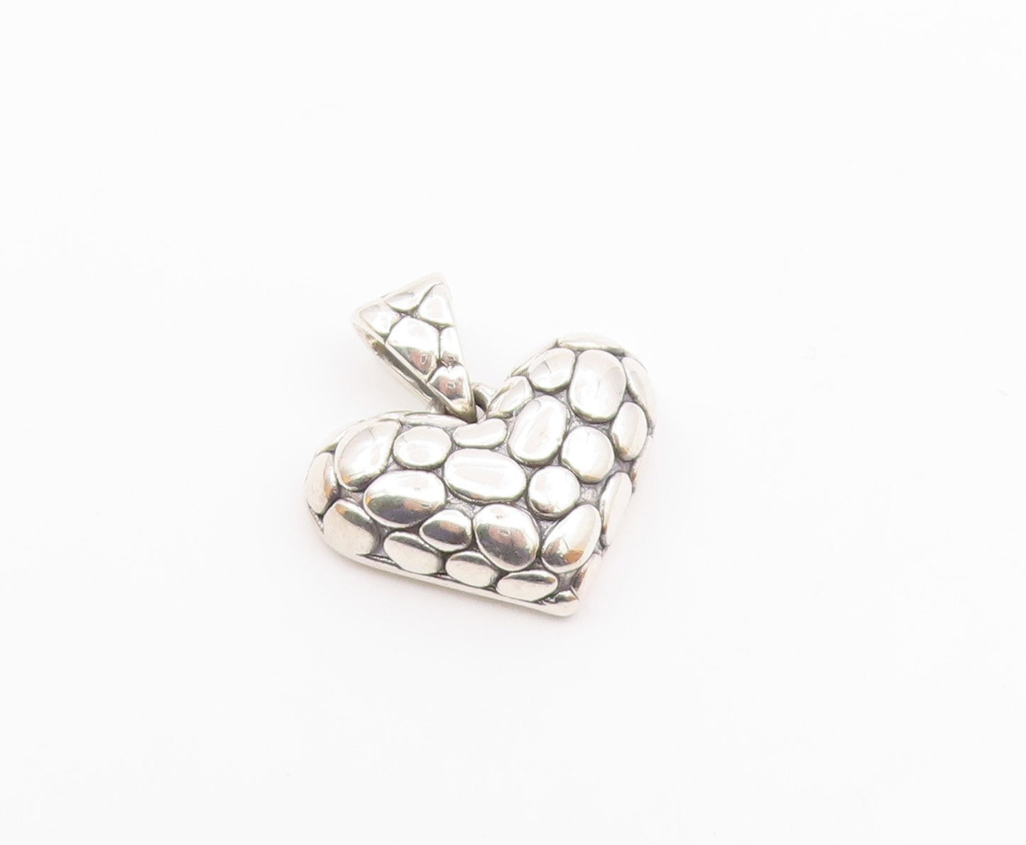 925 Sterling Silver  Vintage Cobblestone Pattern Love Heart Pendant  PT19876