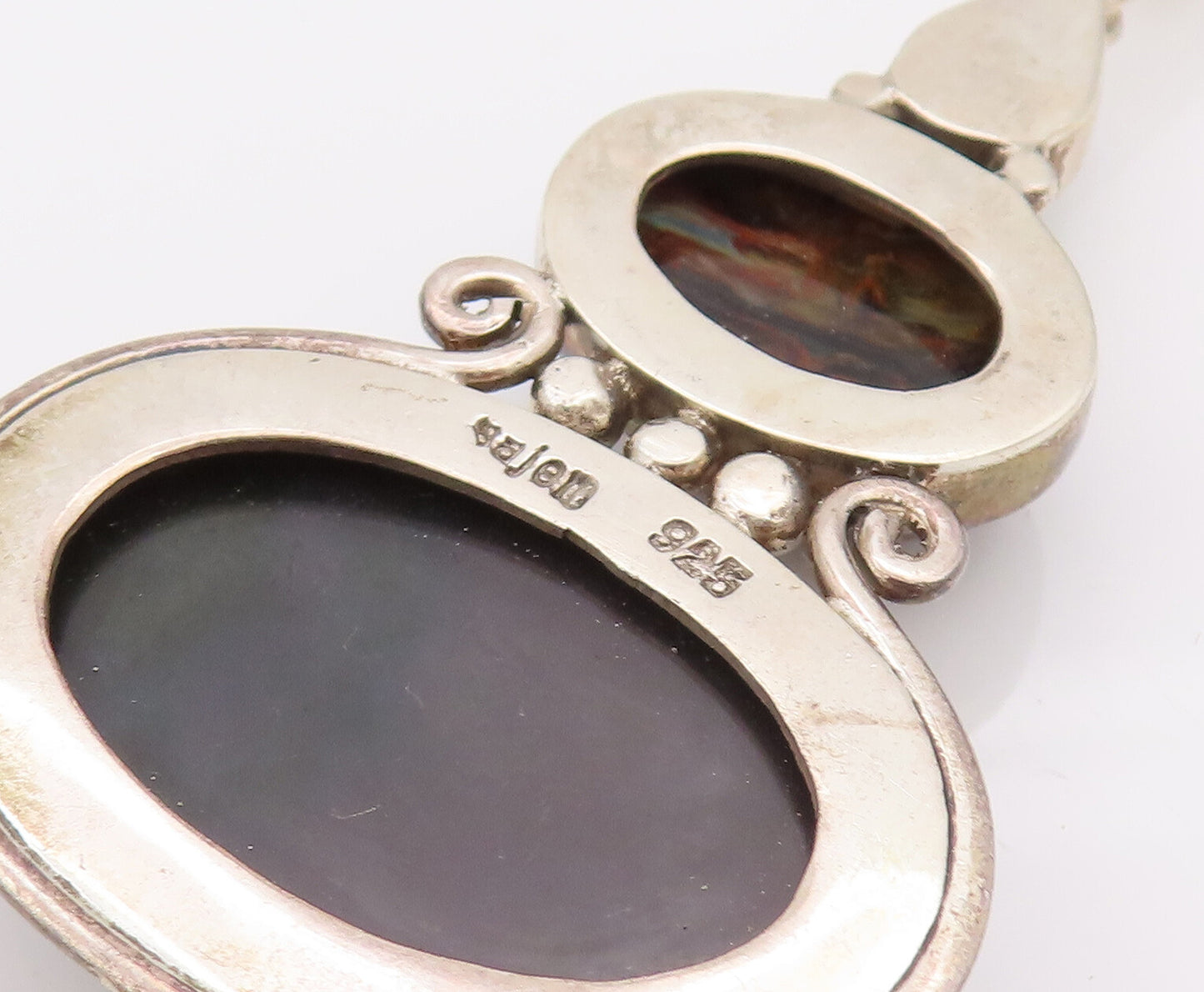 SAJEN 925 Silver  Vintage Handcrafted Natural Agate & Jasper Pendant  PT22171