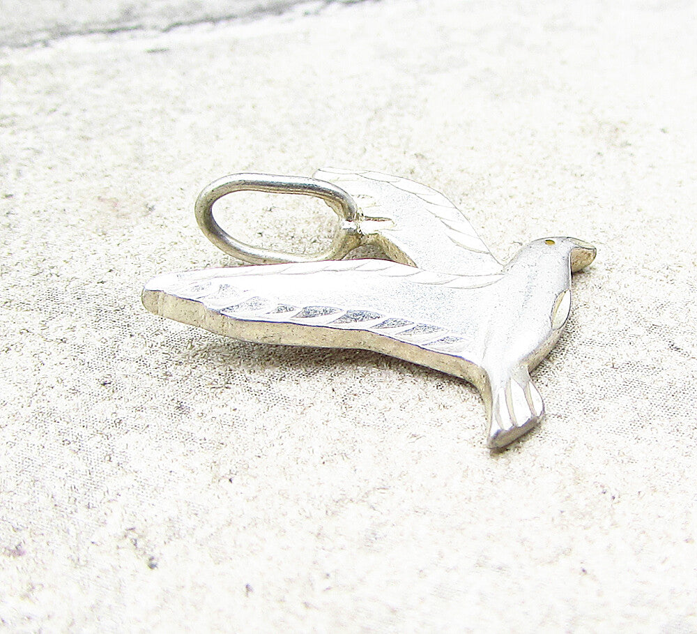 925 Sterling Silver  Vintage Flying Bird Drop Pendant  PT1756