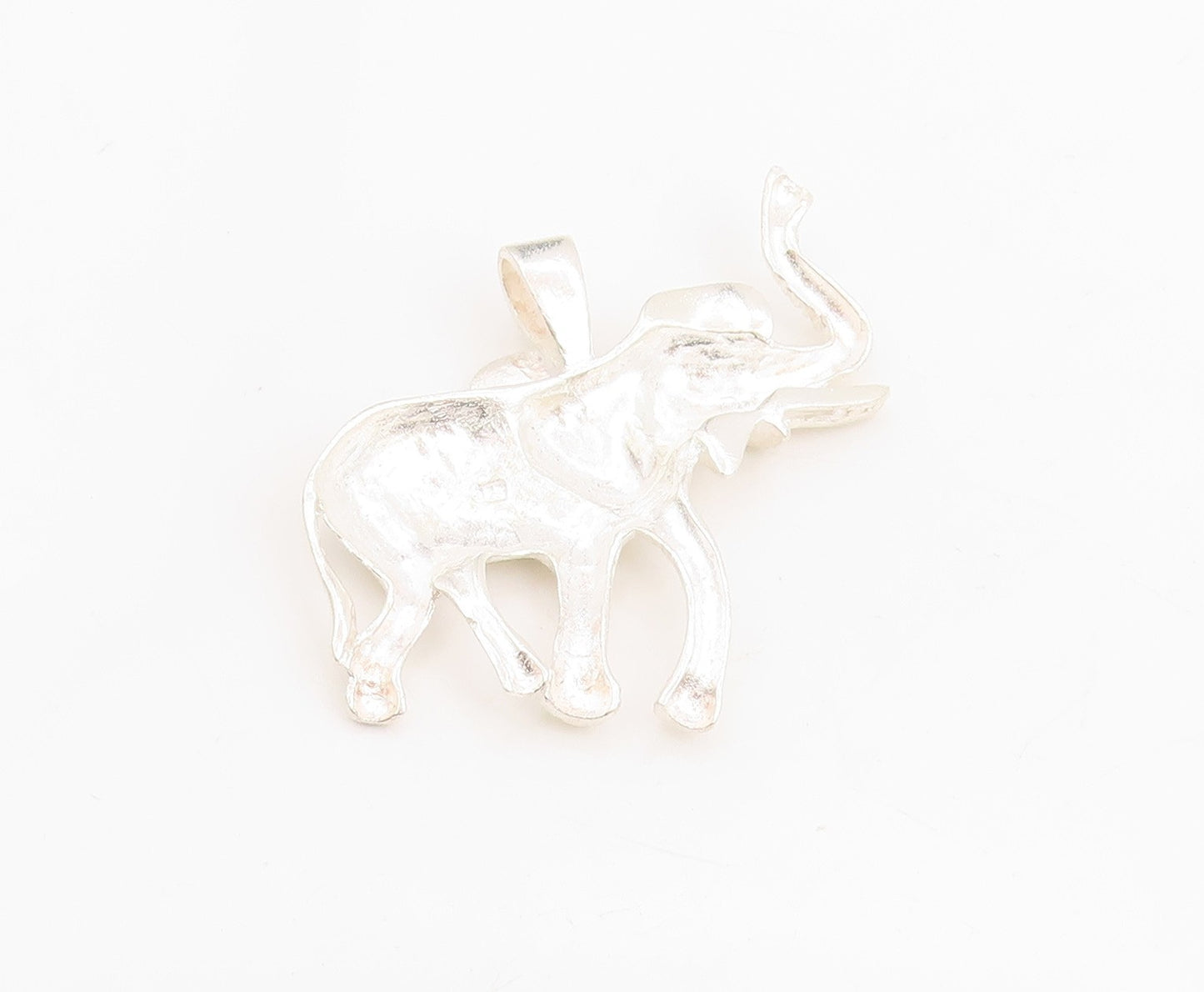 925 Sterling Silver Vintage Pendant Good Luck Majestic Elephant Charm  PT25243