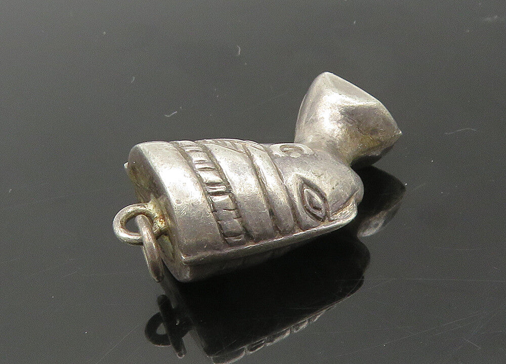 925 Sterling Silver  Vintage Egyptian Queen Nefertiti Hollow Pendant  PT17199