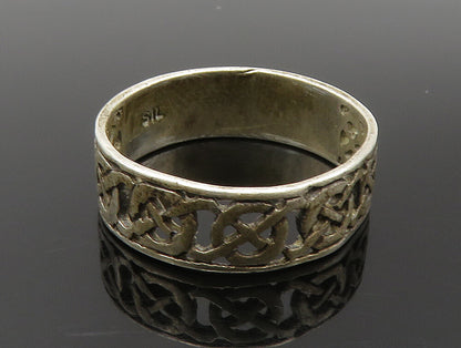 925 Sterling Silver  Vintage Celtic Knot Pattern Band Ring Sz 7.5  RG24035