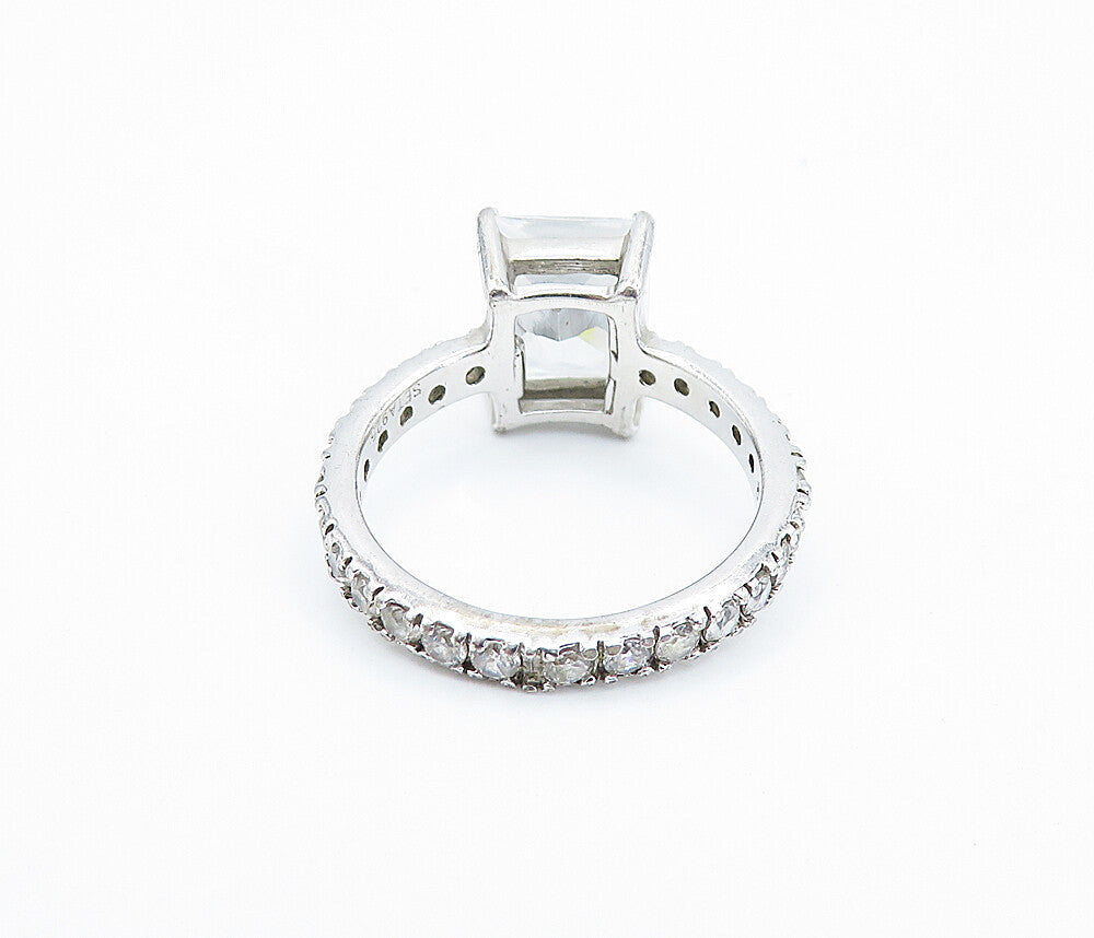 SETA 925 Silver  Cubic Zirconia Solitaire With Accents Ring Sz 7  RG6796