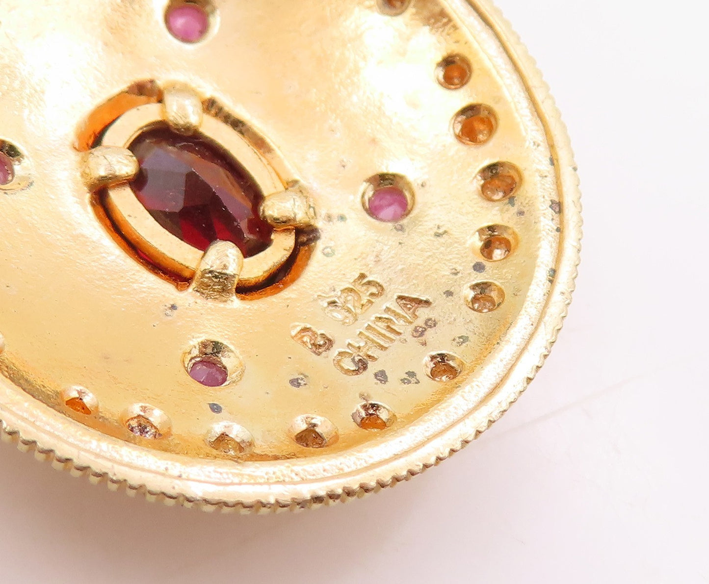 925 Sterling Silver Vintage Pendant Gold Plated Garnet & Ruby Medallion  PT26216