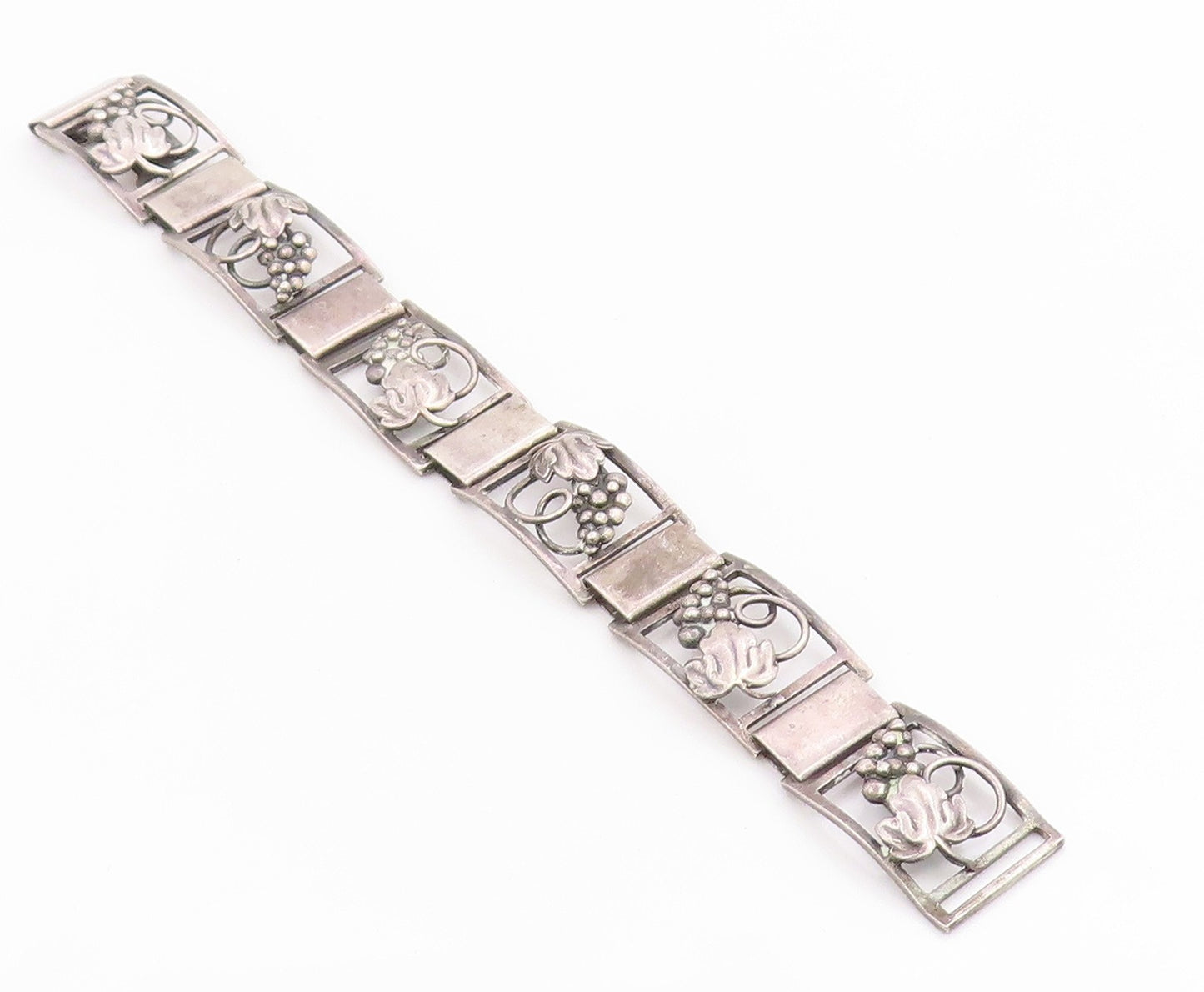 925 Sterling Silver Vintage Bracelet MUNKSGAARD DENMARK Grapes & Leaf  BT12041