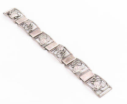 925 Sterling Silver Vintage Bracelet MUNKSGAARD DENMARK Grapes & Leaf  BT12041