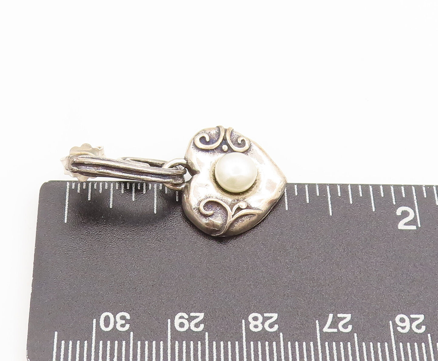 SHABLOOL ISRAEL 925 Silver  Vintage Solid Hear Carved Pearl Earrings  EG12539