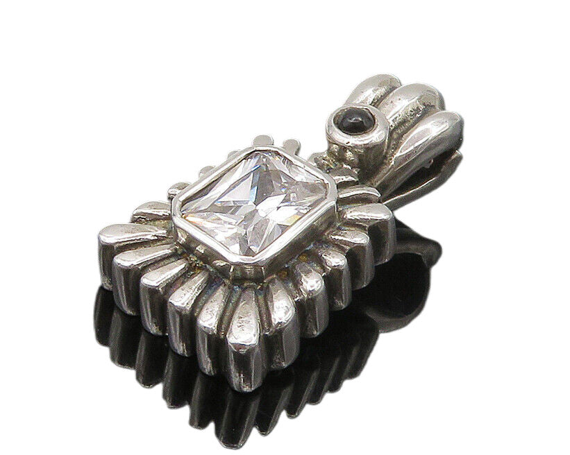 925 Sterling Silver  Vintage Sparkling Cubic Zirconia & Onyx Pendant  PT14004