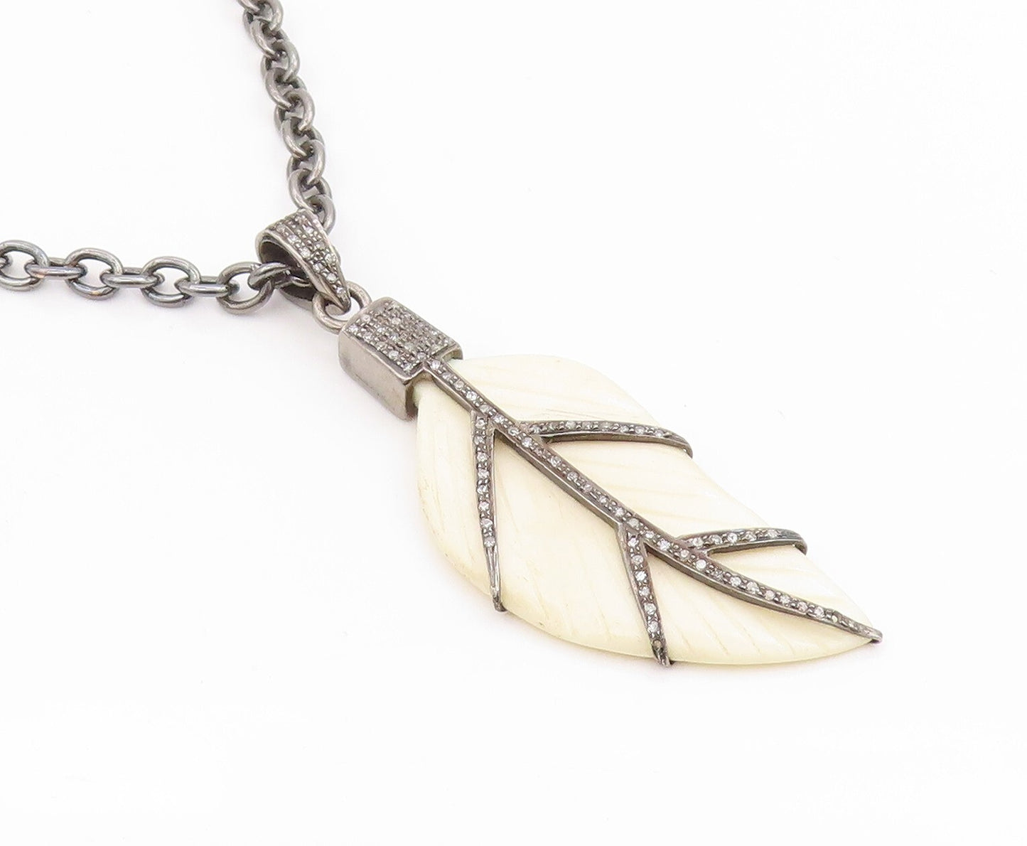 925 Sterling Silver Vintage Necklace Dark Tone Diamonds Inlay Leaf Carved NE4450