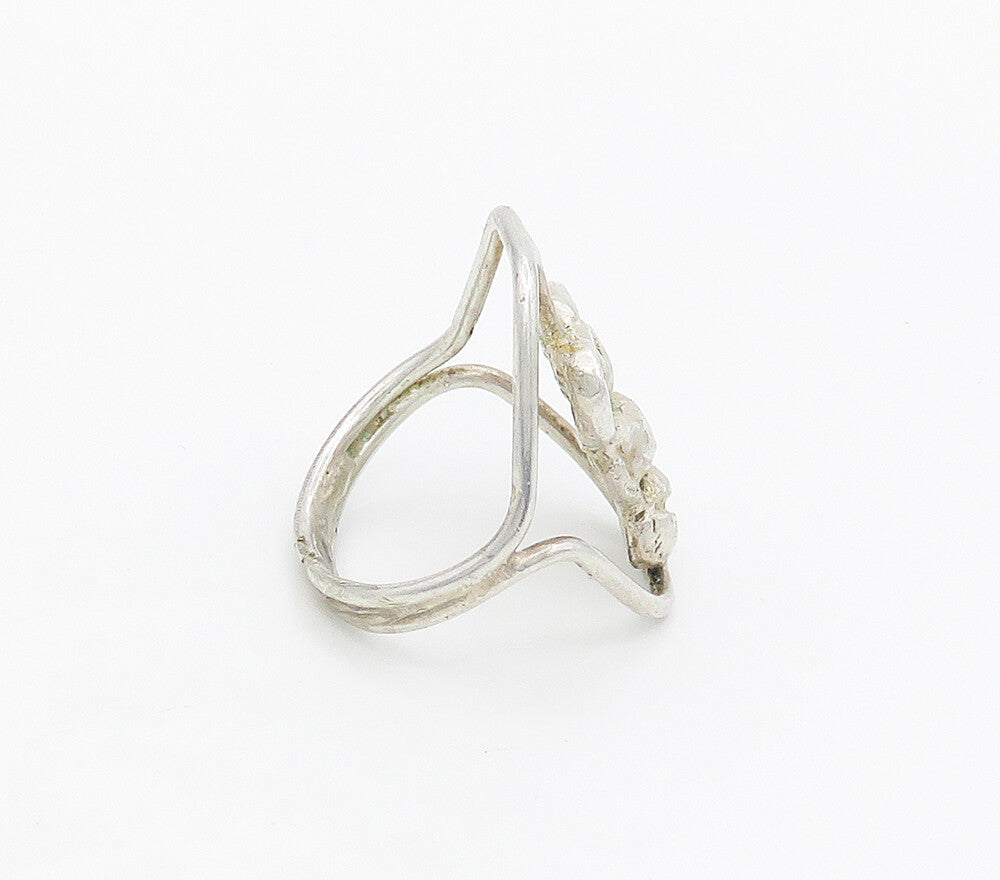 925 Sterling Silver  Vintage Sculpted Design Smooth Band Ring Sz 8  RG16875